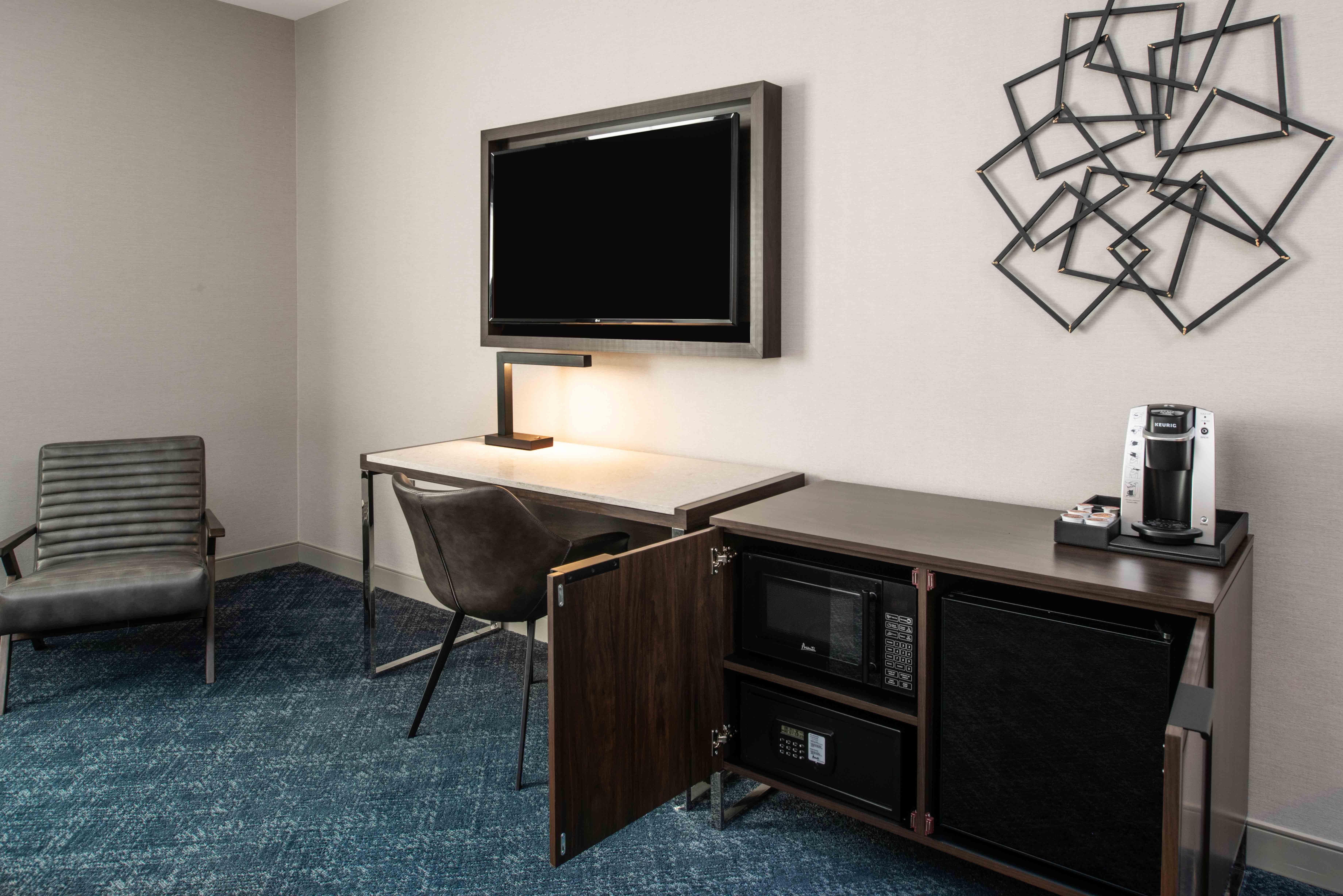 Holiday Inn Express - Boston South - Quincy By Ihg Exterior photo